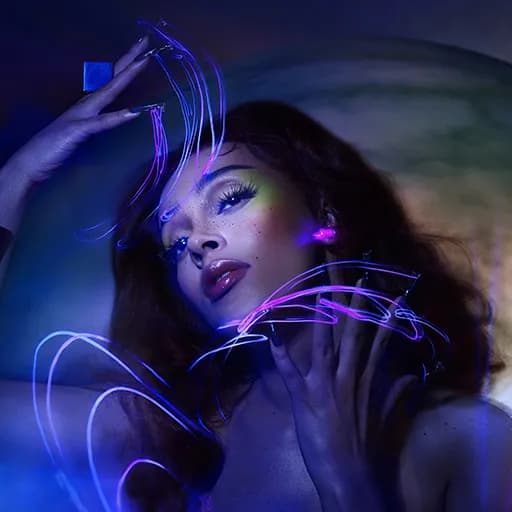 خرید آیتم فورتنایت Woman