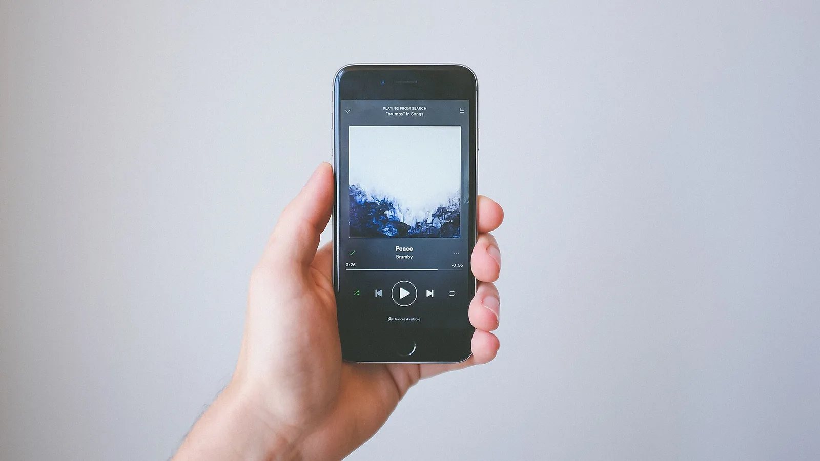 اپلیکیشن Spotify روی گوشی هوشمند